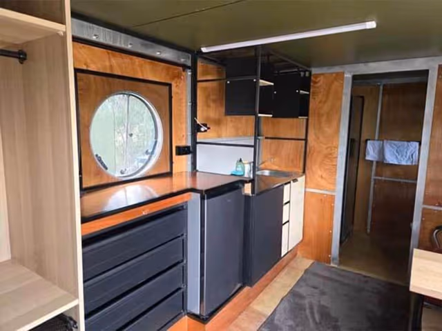 Design Cabin, 1 Queen Bed