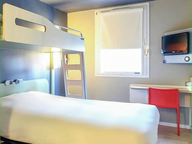 Triple Room, Multiple Beds