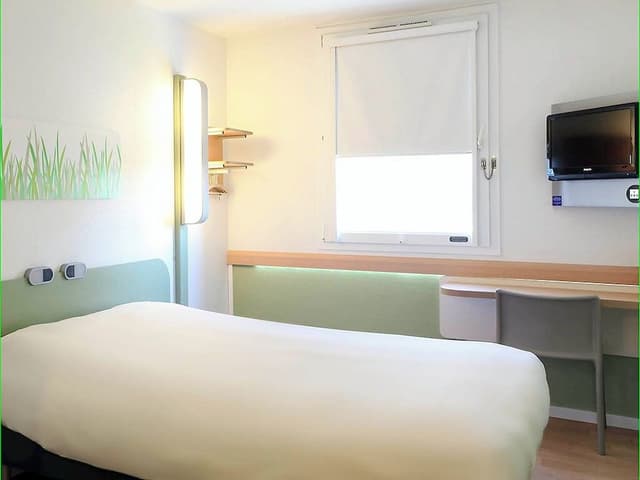 Triple Room, Multiple Beds