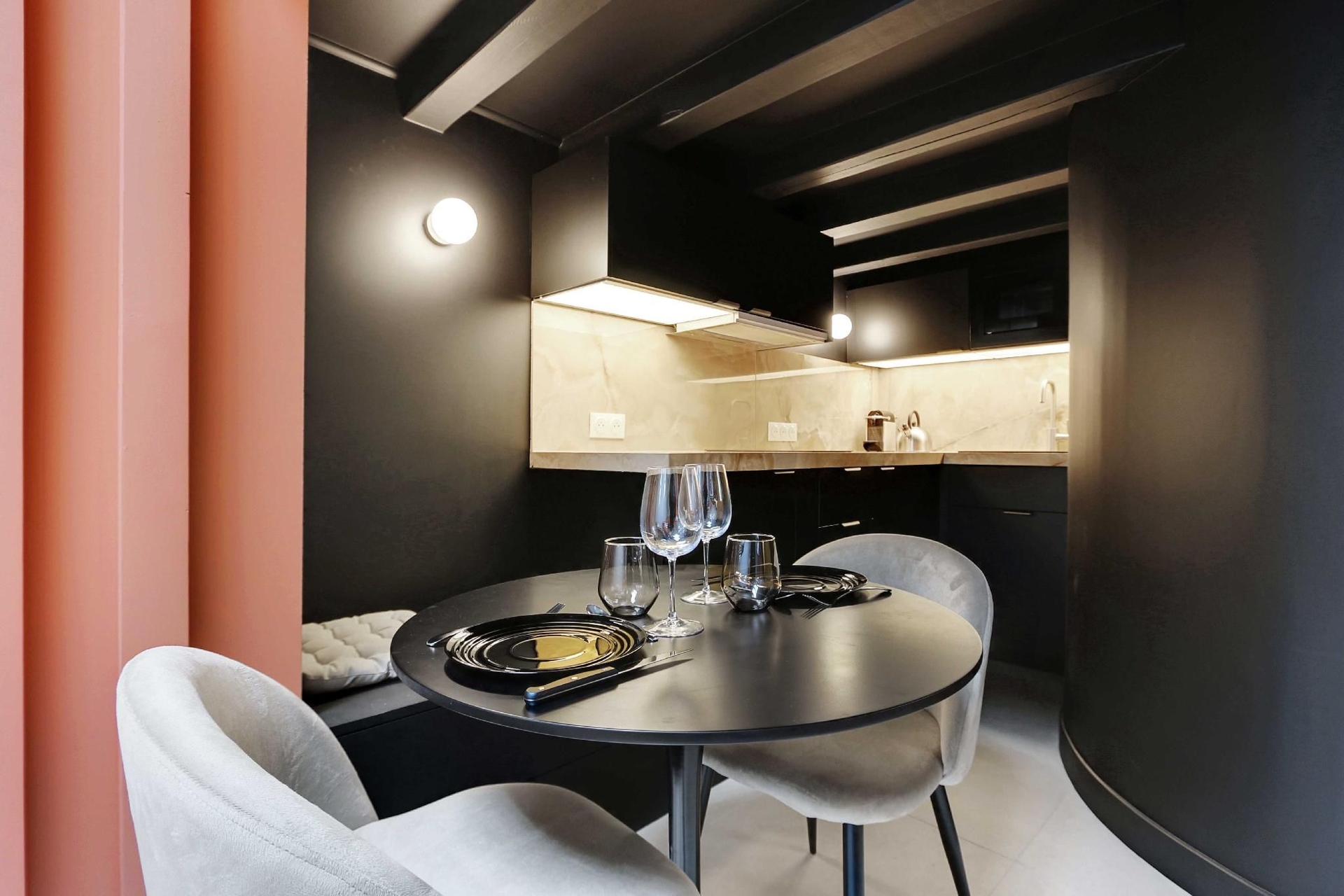 Appartement Chic and Cosy-Canal Saint Martin2