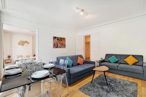 อพาร์ตเมนต์หรู - 3 ห้องนอน/10 คน - ใกล้สถานีรถไฟการ์ เดอ เลสต์ (Chic apartment - 3BR/10P - Gare de l'Est)0