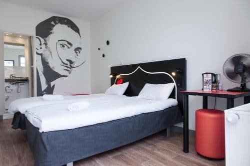 Twin Private Room