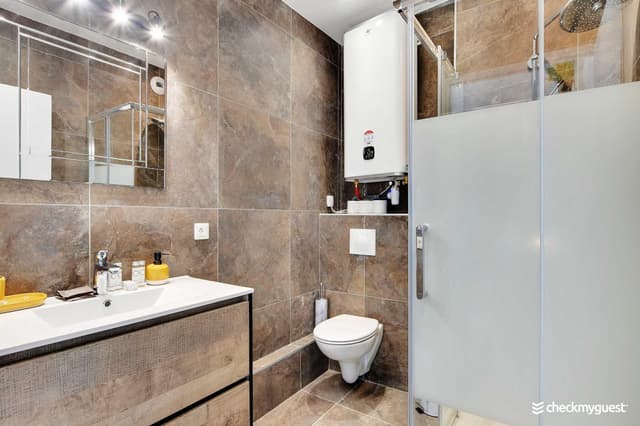 2 Bedroom Deluxe