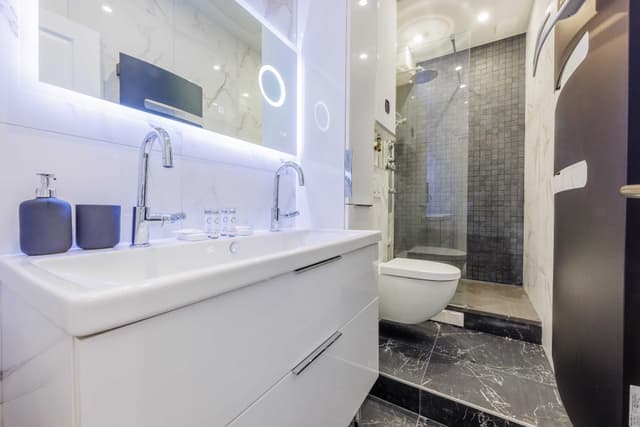 2 Bedroom Deluxe