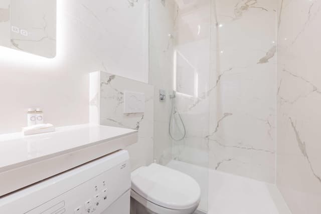 2 Bedroom Deluxe