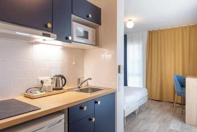Twin studio with terrace