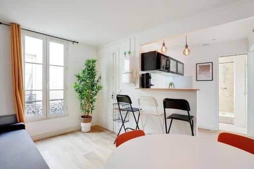 Modern apartment - 2BR/4P - Sacré-Cœur Modern apartment - 2BR/4P - Sacré-Cœur