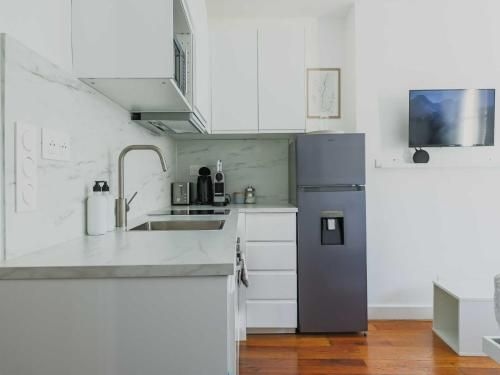 Charming apartment-1BR-3P-Ternes3