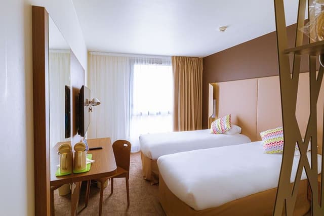 Standard Room, 2 Twin Beds