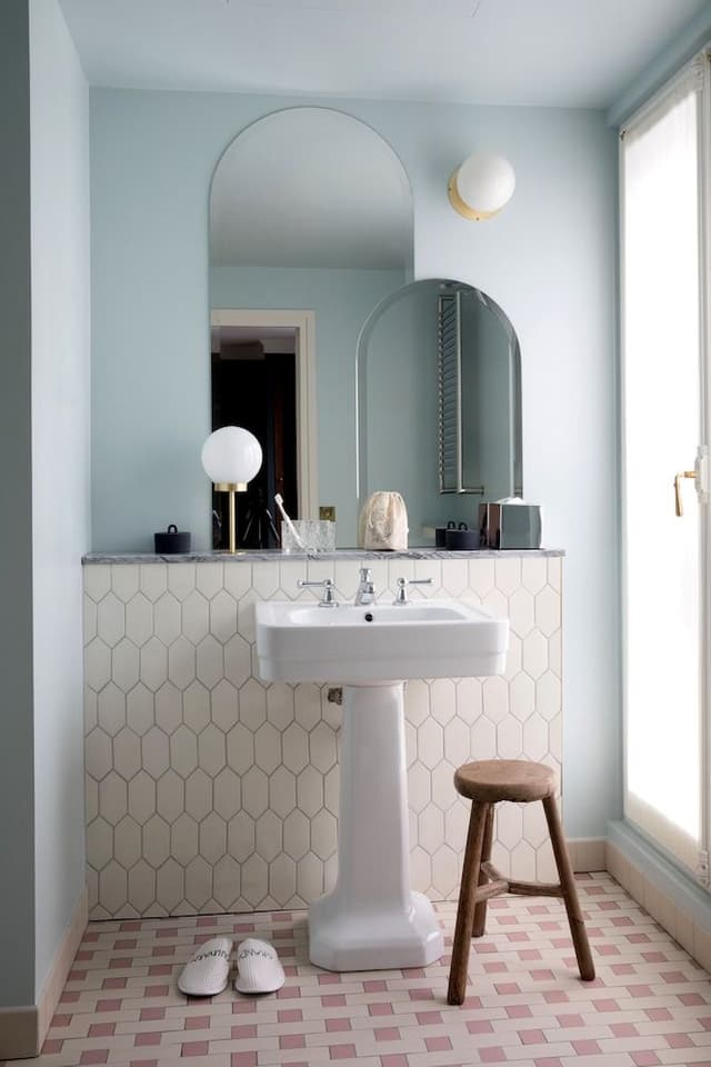 Room (Uzès)