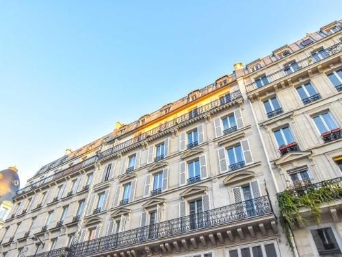 แฟลตยอดเยี่ยม -2 ห้องนอน 6P- ถนนโรมูร์บอนน์-นูแวล (Superb Flat -2BR6P- Rue ReaumurBonne-Nouvelle)0