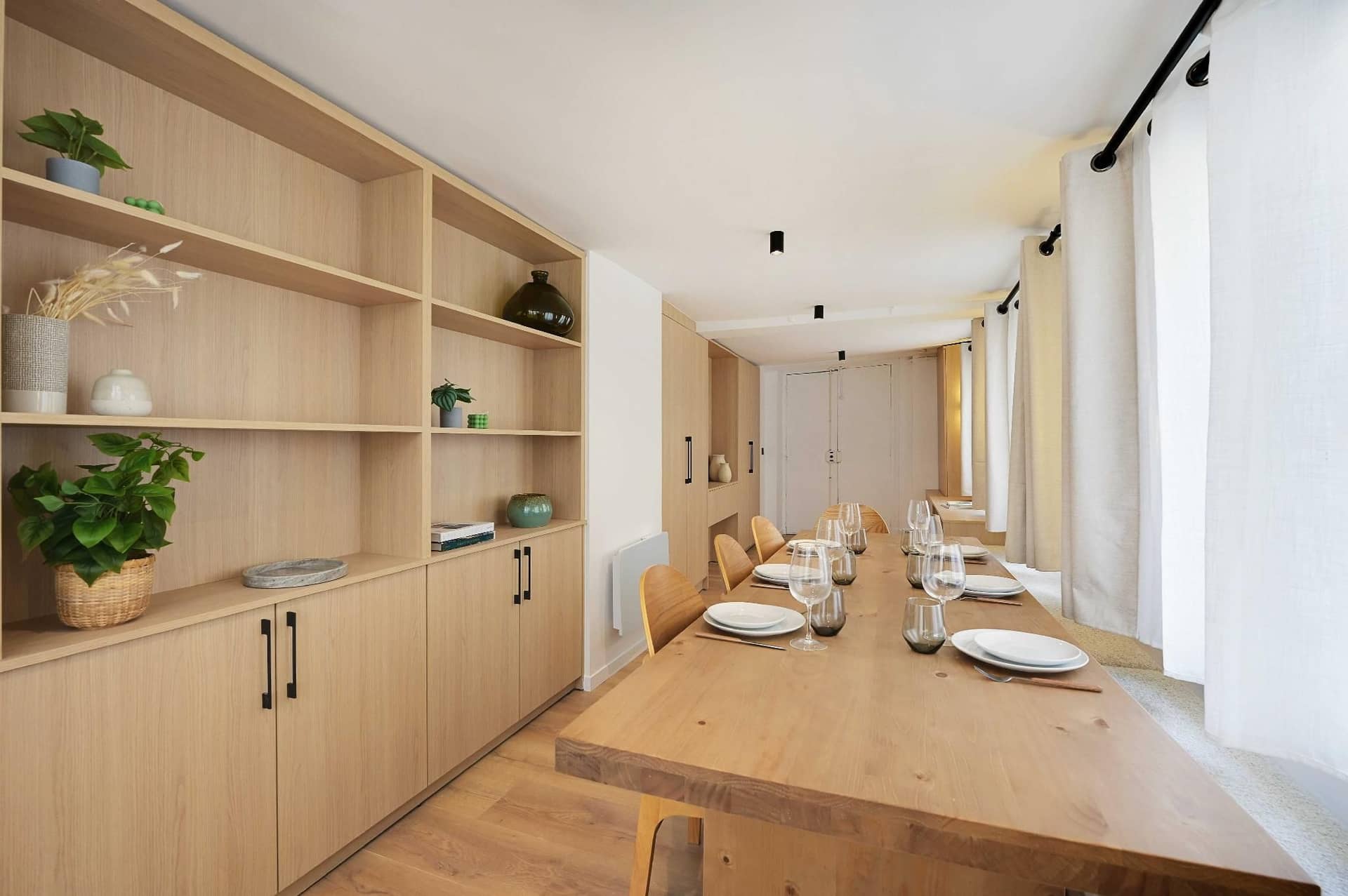Elegant apartment with 2 rooms Elegant apartment with 2 rooms