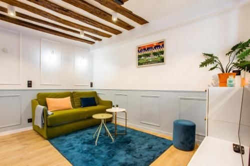ชาร์มมิงอะพาร์ตเมนต์วันบีอาร์โฟร์พีเลอมาเร (Charming apartment -1BR4P Le Marais)2