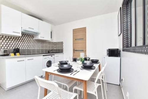 Authentic apartment - 1BR/5P - La Villette1