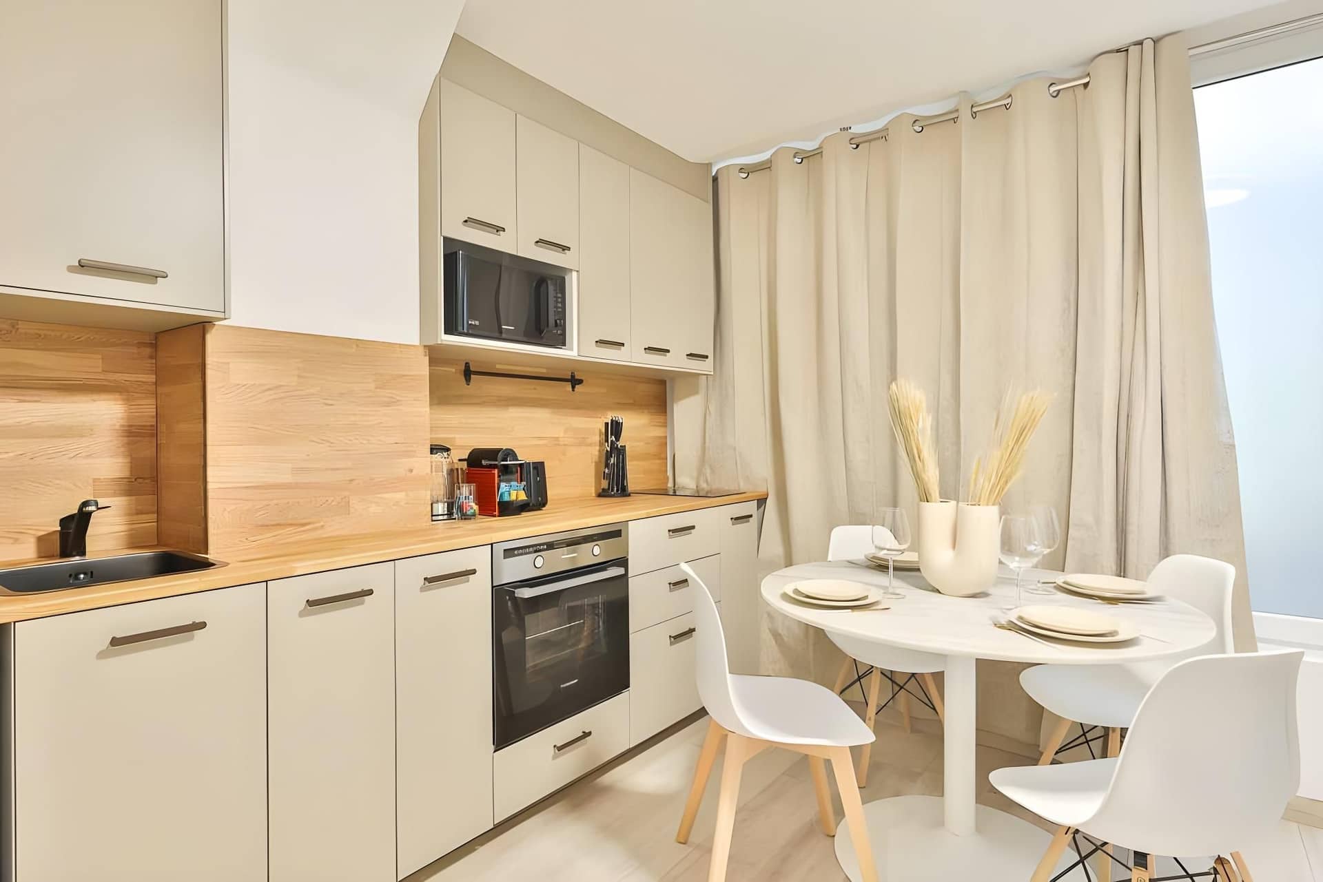 Newly renovated appartement ☆ Canal de L'ourq ☆ Newly renovated appartement ☆ Canal de L'ourq ☆