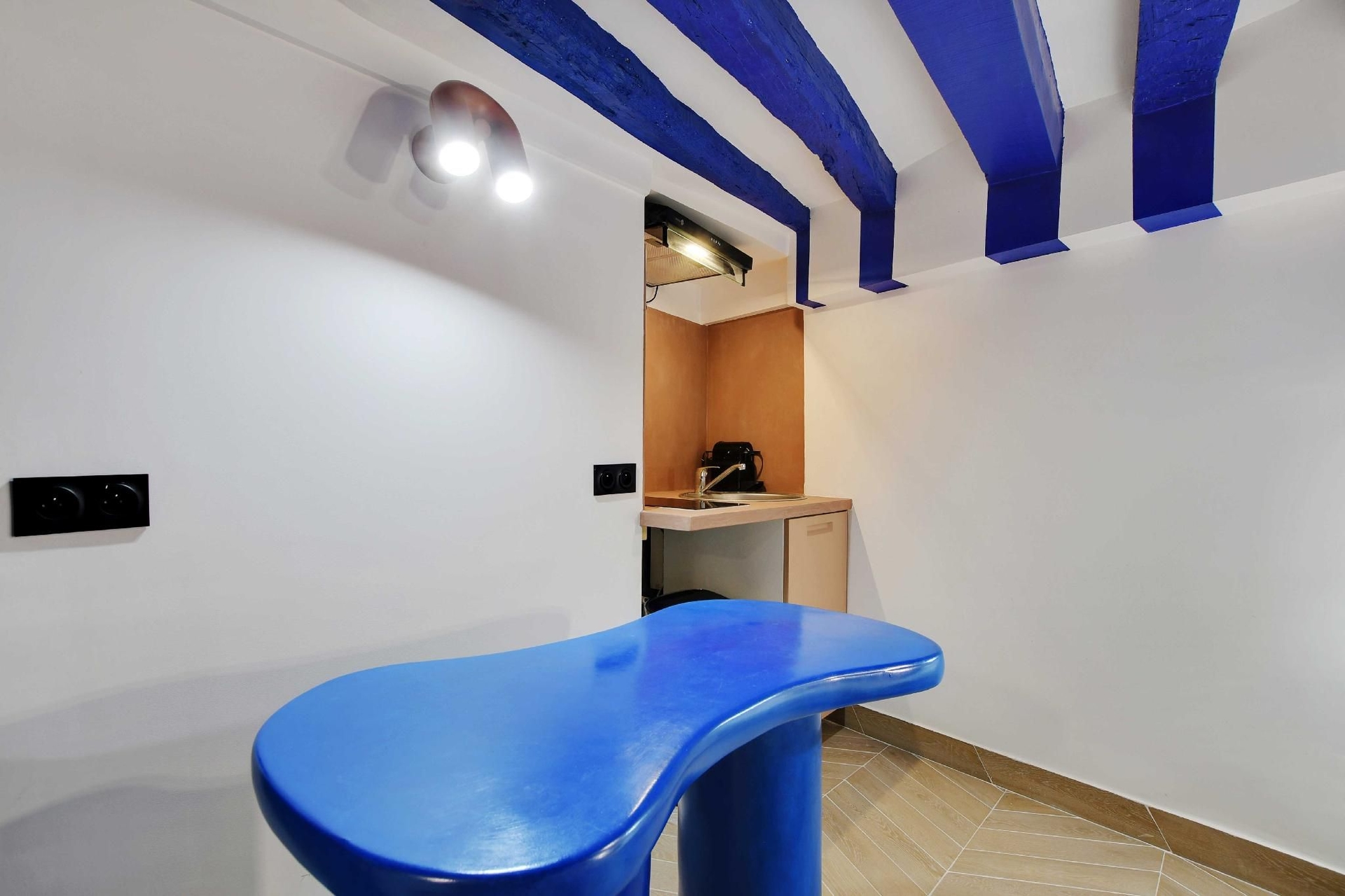 สตูดิโอสำหรับ 2 คนในริโวลี (Studio For 2 People In Rivoli)3