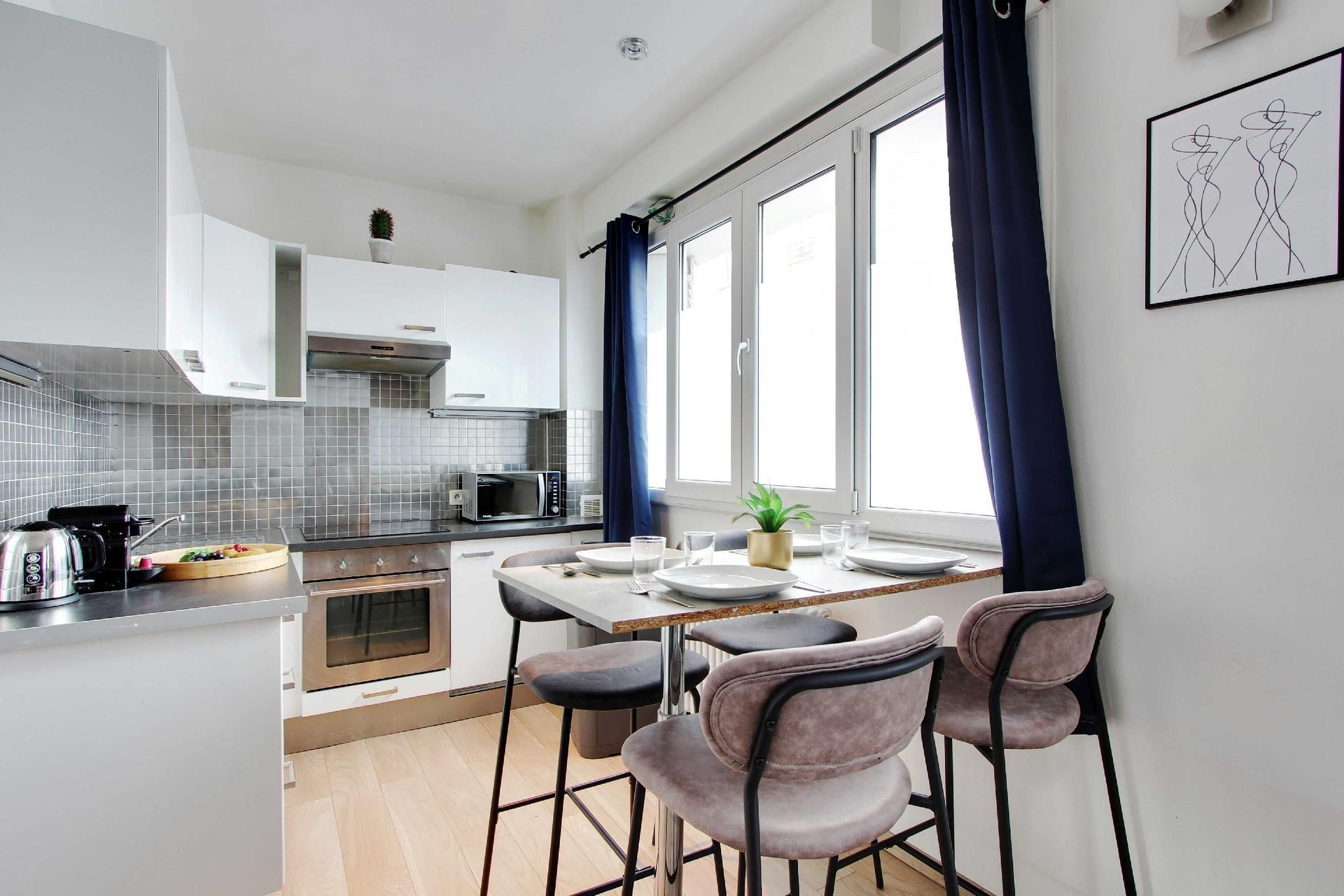 อพาร์ตเมนต์หรู 1 ห้องนอน สำหรับ 4 คน – เขตบูโลญ-บีย็องกูร์ (Chic Apartment - 1BR/4P - Boulogne-Billancourt)0