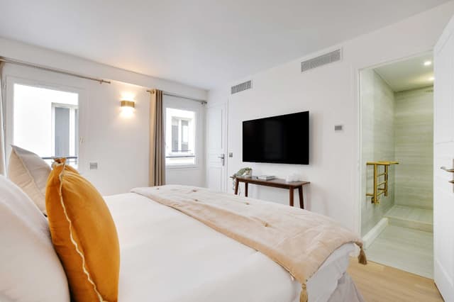 1 Bedroom Deluxe