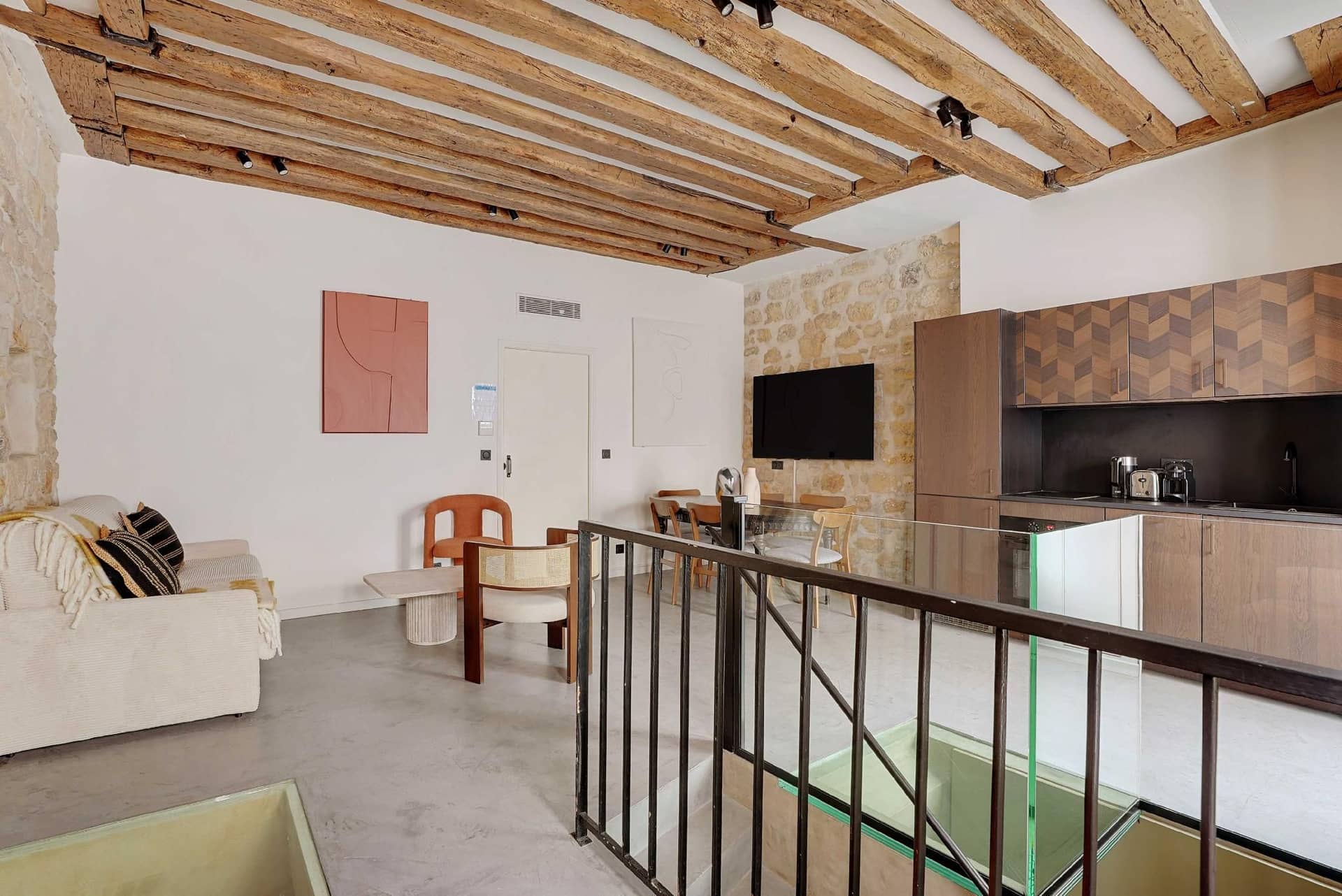 Superb Apartment - 3BD/8P - Place des Vosges Superb Apartment - 3BD/8P - Place des Vosges