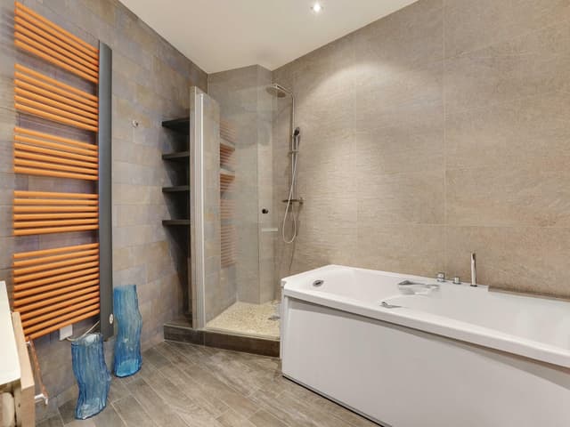 Spacious home in Paris-Republique