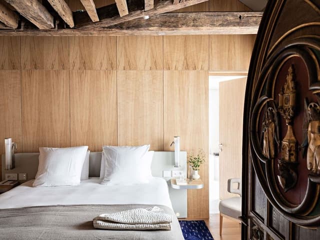 Suite, Multiple Beds (Chapelle)
