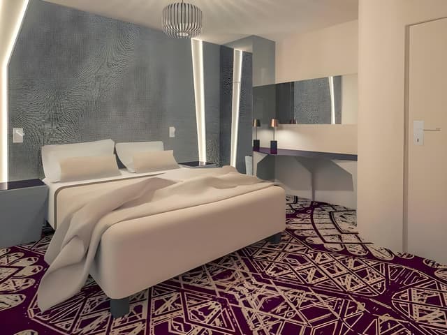 Double room with large bed