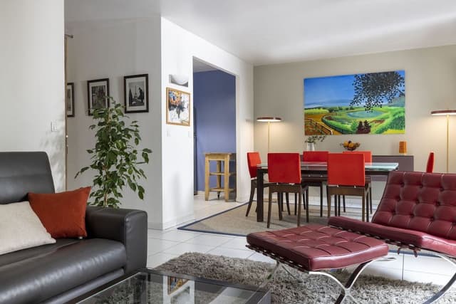 Deluxe Apartment