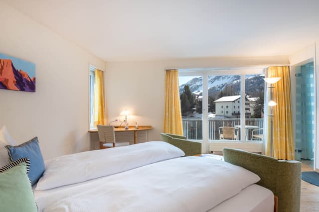 Deluxe Double Room with Mountain View