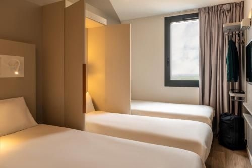 อิบิส บัดเจ็ต โกแนส (ibis budget Gonesse)2