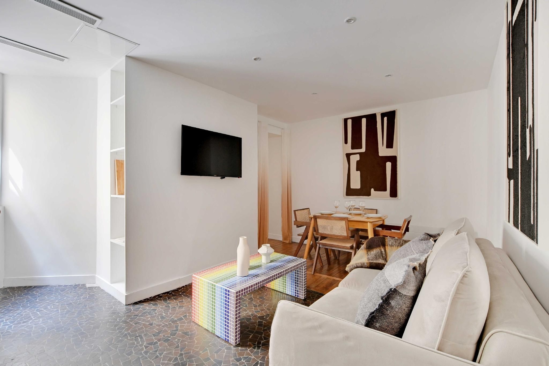 สเปลนดิด อพาร์ตเมนต์ วิธ เอซี – 2ซีเอช/6พี – เซนต์ แชร์แม็ง (Splendid apartment with A/C - 2CH/6P - St Germain)0