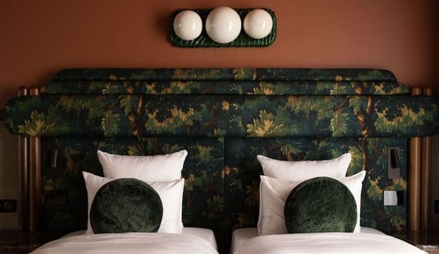 Deluxe Suite, Ensuite