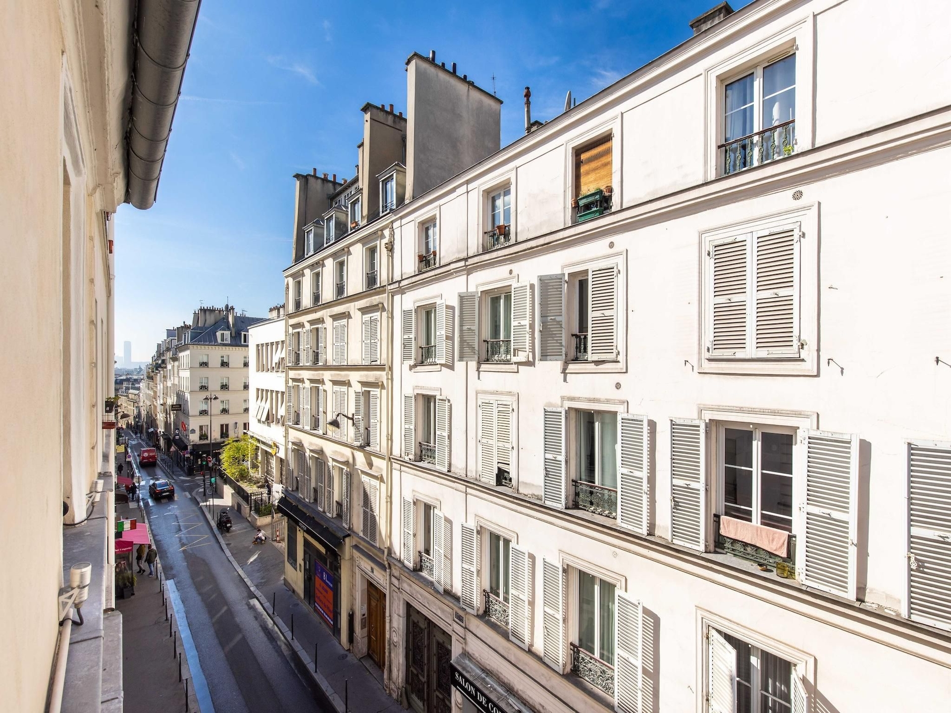 อพาร์ทเมนต์สุดเก๋และสะดวกสบายใกล้ถนน มงต์มาร์ต (Chic, comfortable flat near rue Montmartre)1