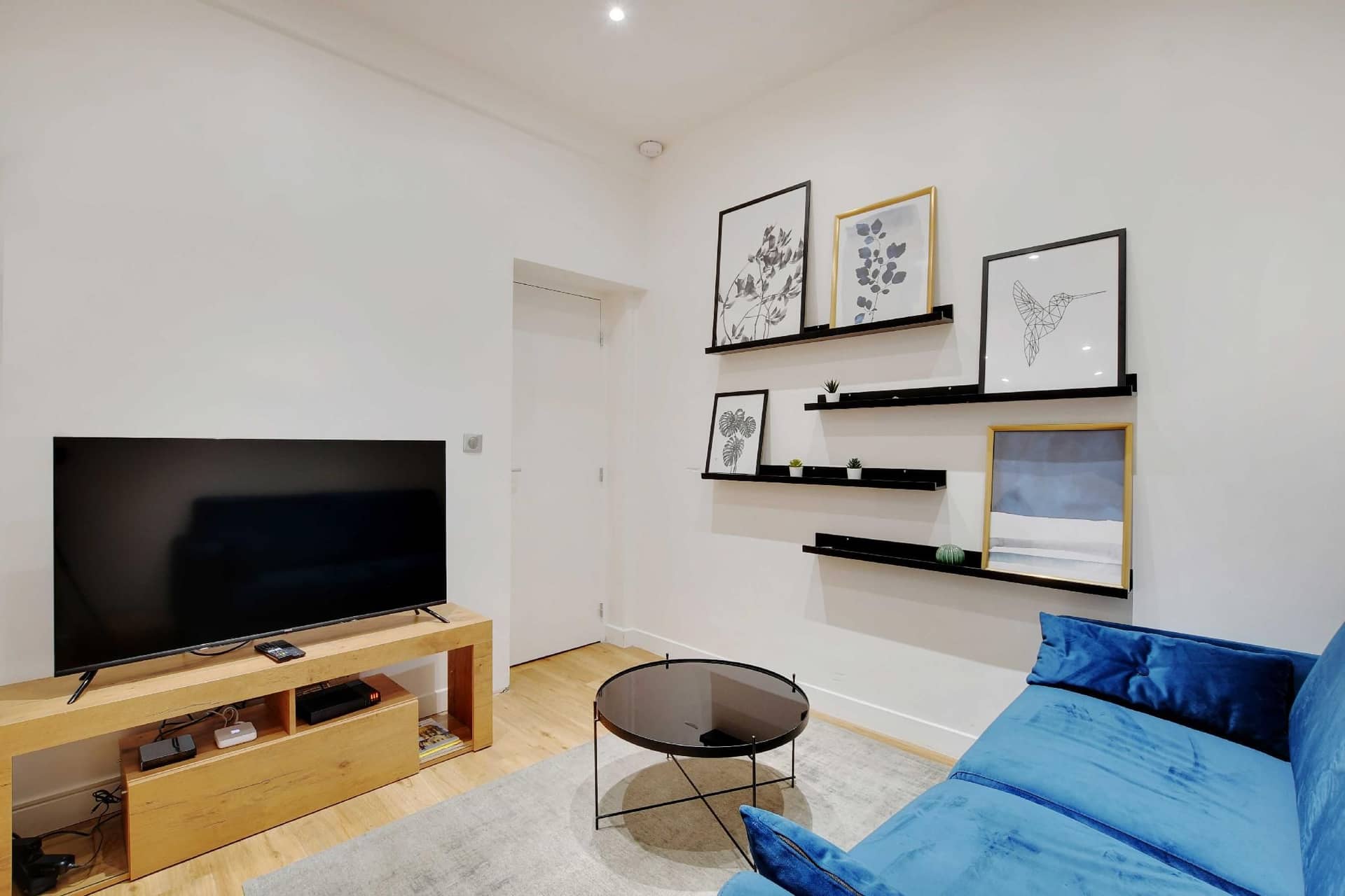 Welcoming apartment - 1BR/4P - Grands Boulevards Welcoming apartment - 1BR/4P - Grands Boulevards