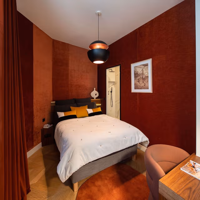 Apartment, Ensuite (Scribe)