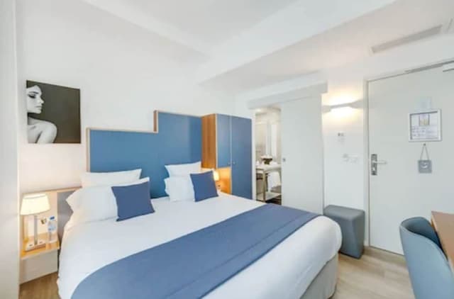 Traditional Double Room, 1 Queen Bed, Non Smoking, City View