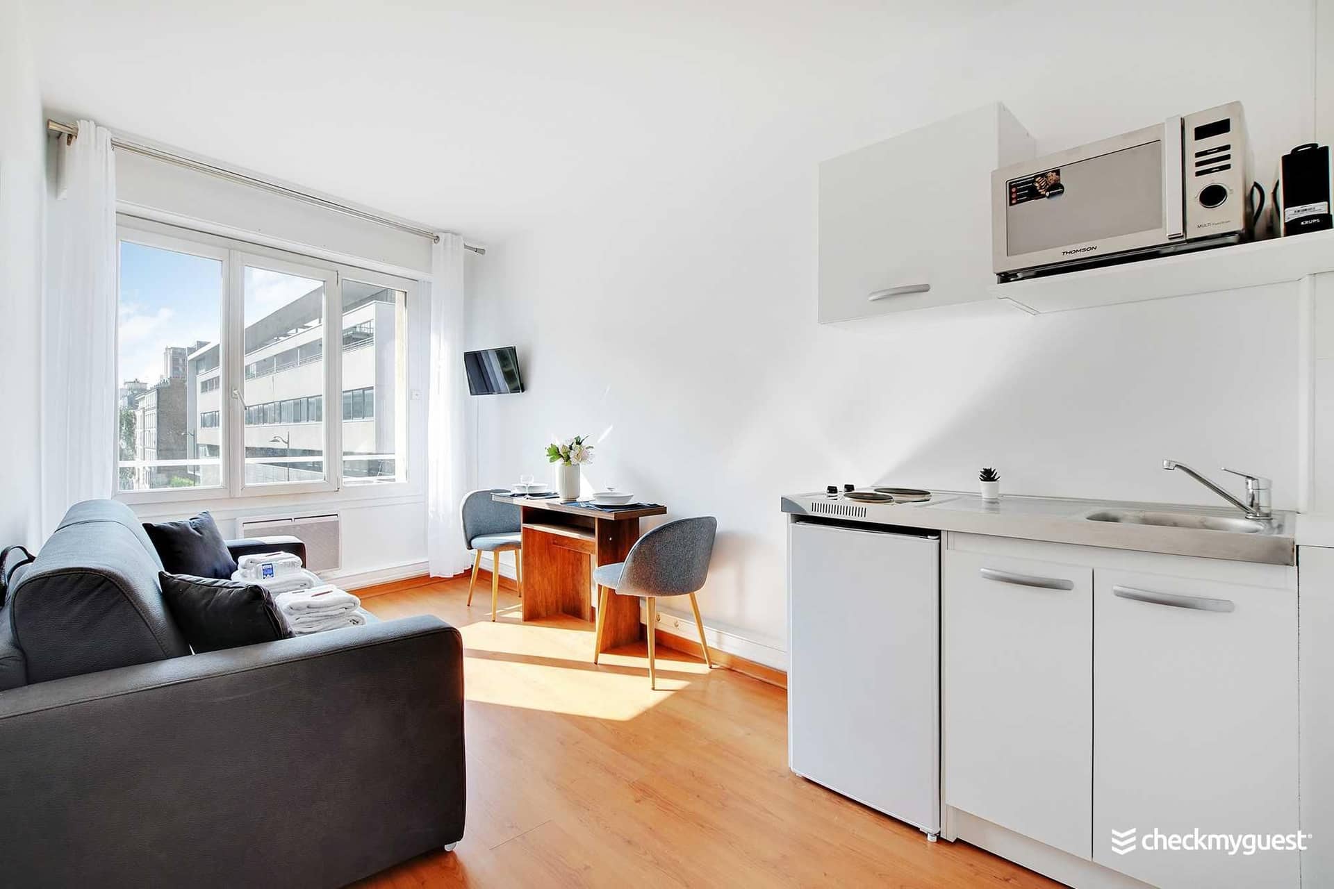 Charming studio - 2P - Parc Georges Brassens Charming studio - 2P - Parc Georges Brassens