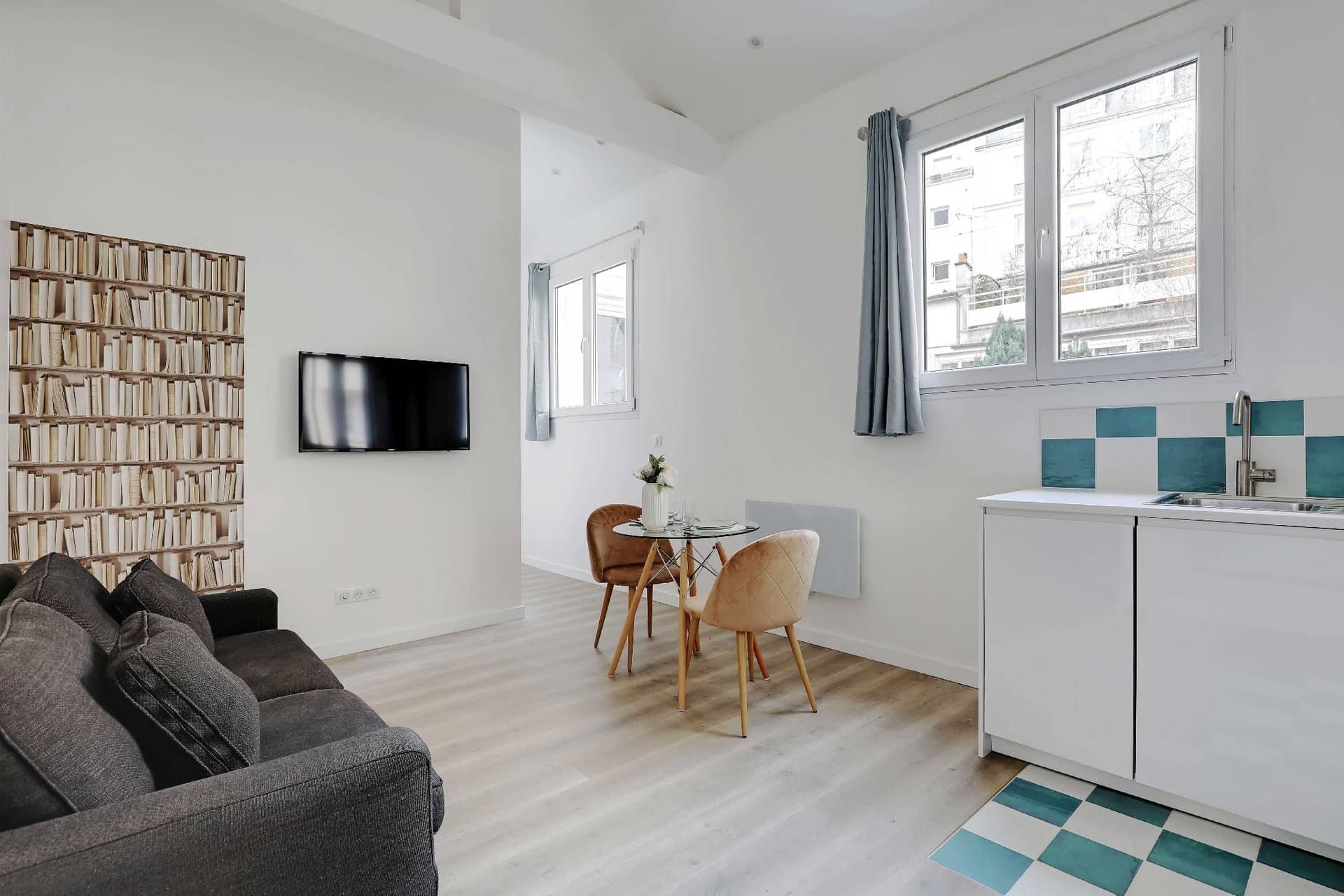 Intimate apartment - 1BR/4P - Saint-Lambert Intimate apartment - 1BR/4P - Saint-Lambert