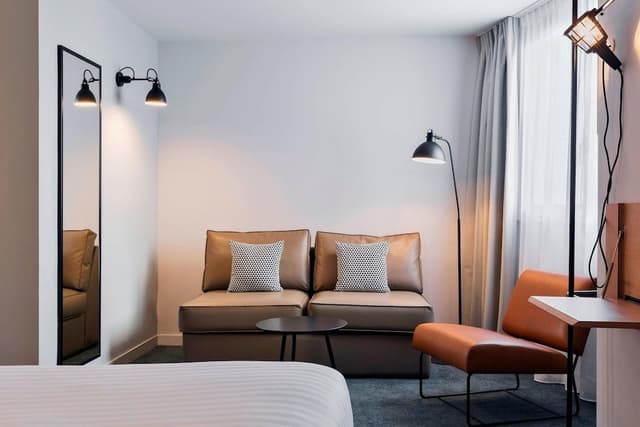 Family Room, 1 Queen Bed with Sofa bed