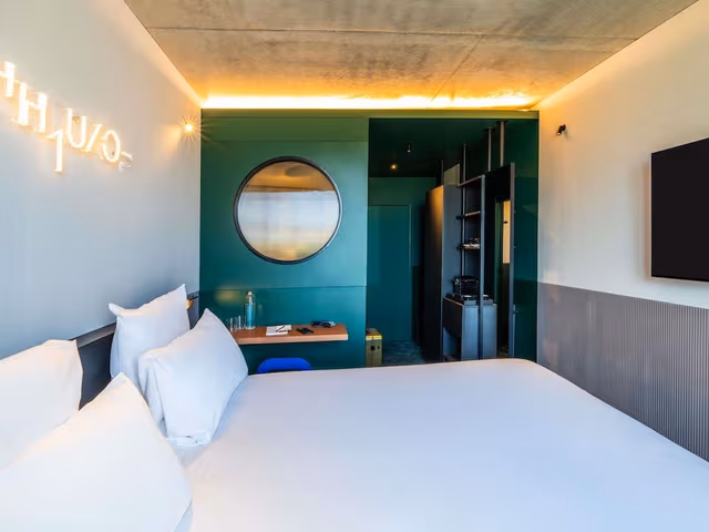 Room, 1 Double Bed (TRIBE Essential)