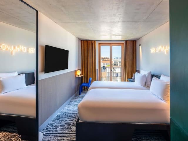 Room, 2 Twin Beds (TRIBE Extra)