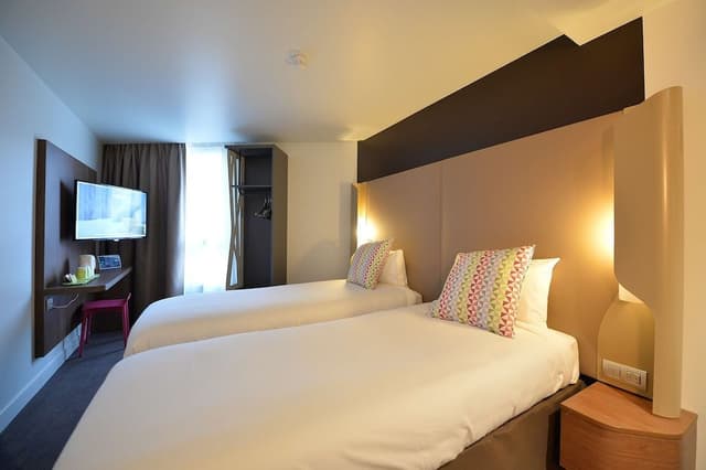Standard Room, 2 Twin Beds