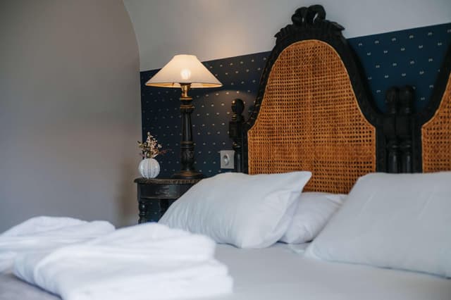1 King Bed, Non-Smoking, Superior Room