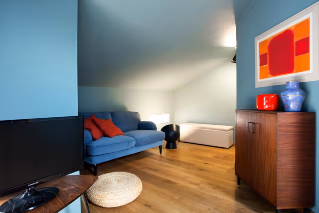 Junior Room