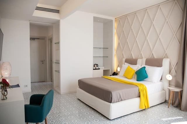 Superior Quadruple Room, Partial Sea View