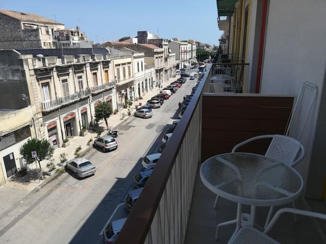 Superior Studio, Balcony
