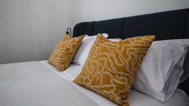 Deluxe Room, Balcony, City View