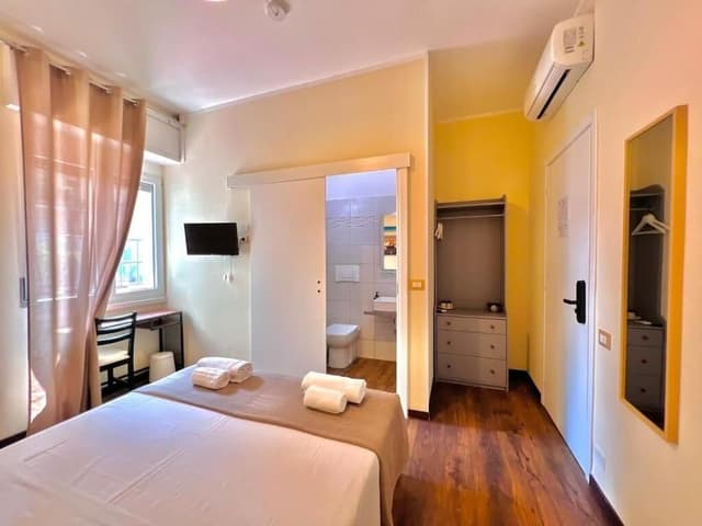 Classic Double Room
