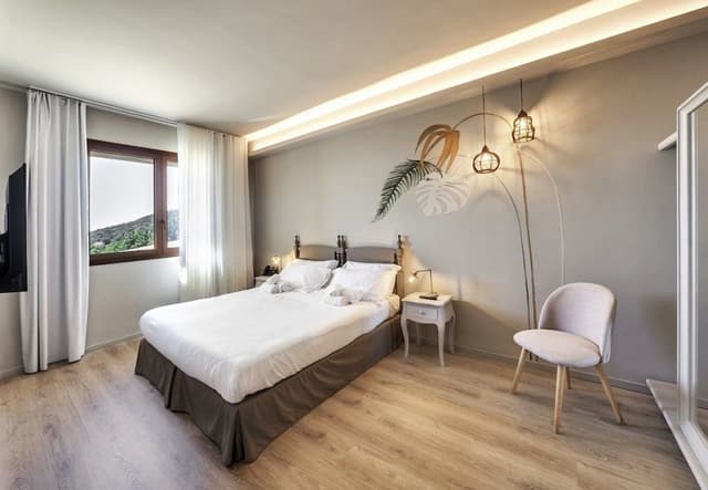 Classic Double Room, 1 Queen Bed