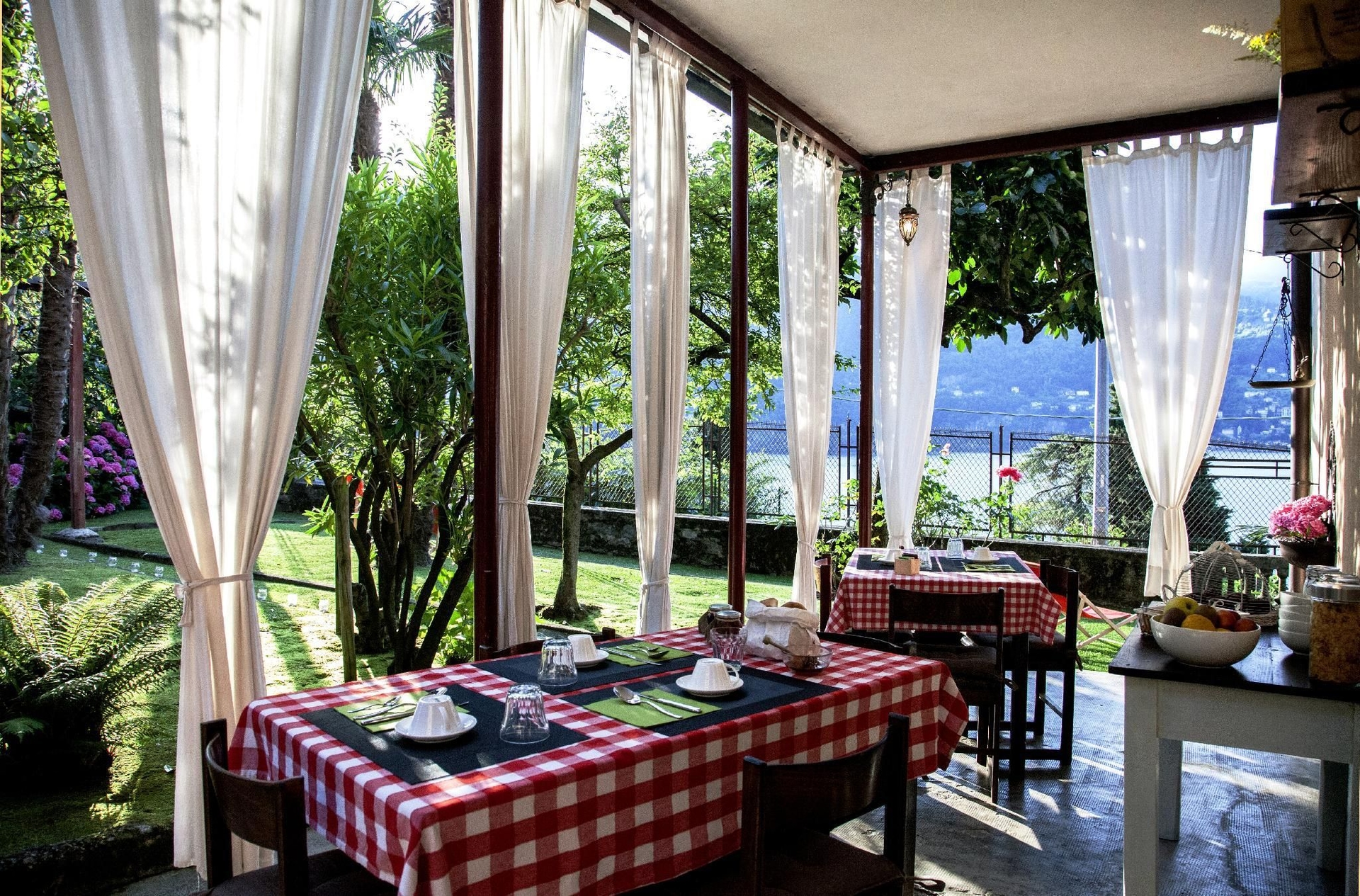 วิลลา อัลโบนิโก เบด เบรคฟาสต์ (Villa Albonico Bed Breakfast)2