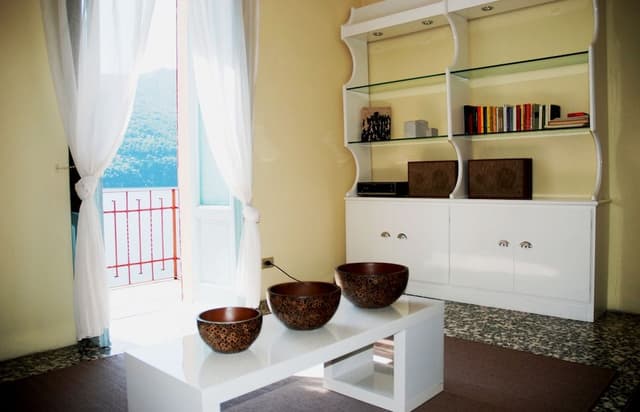 Family Apartment, Shared Bathroom (External Shared Shower)